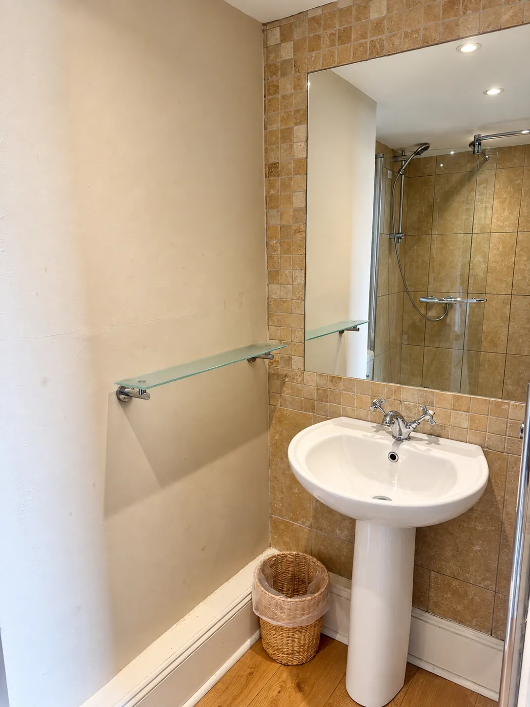 Magnolia Room bathroom basin