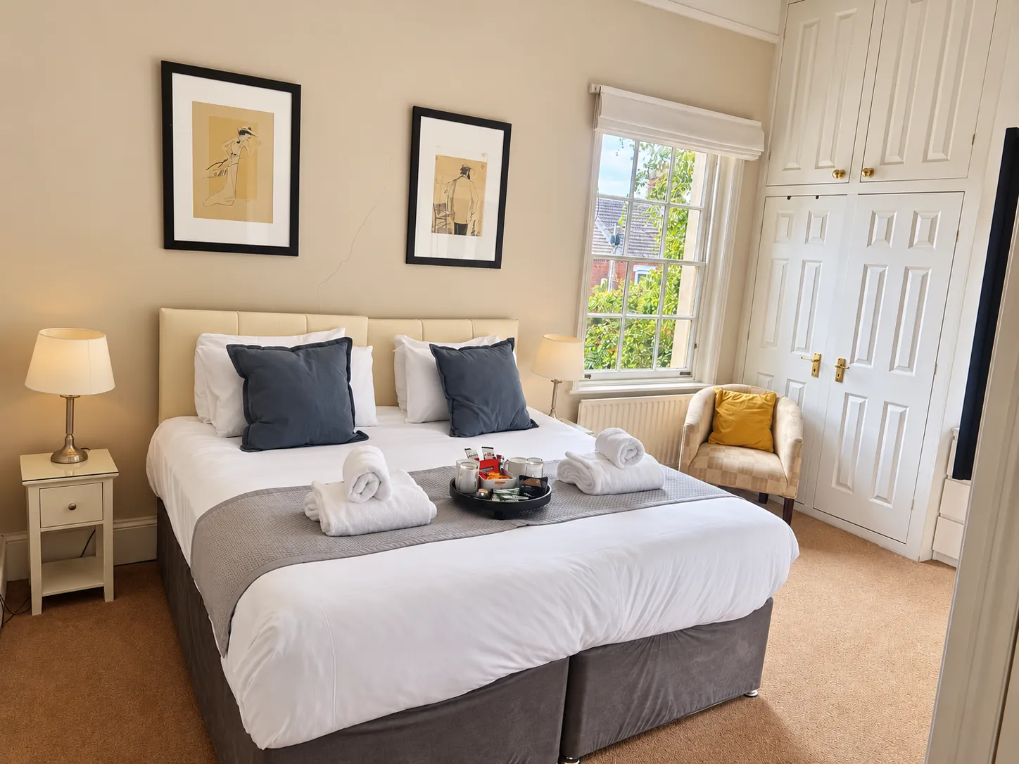 Magnolia Room super king bedroom