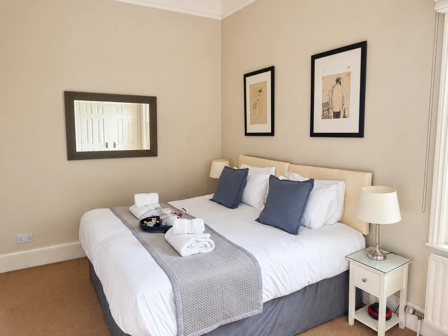 Magnolia Room twin bed configuration