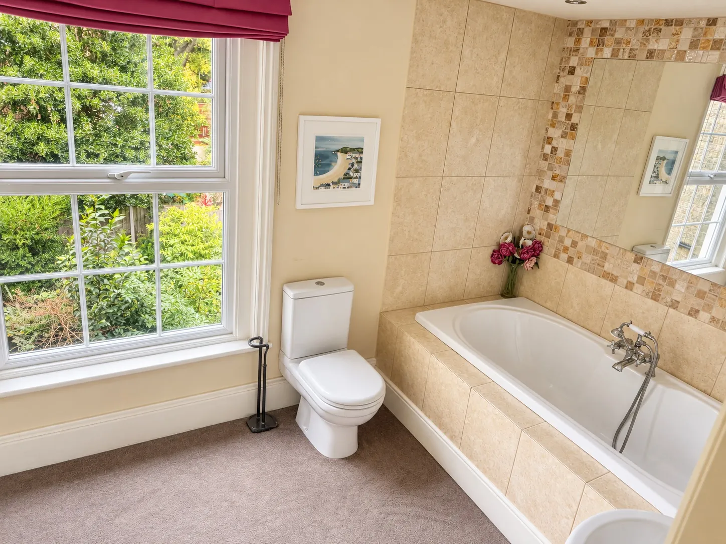 Pink Room en suite bath